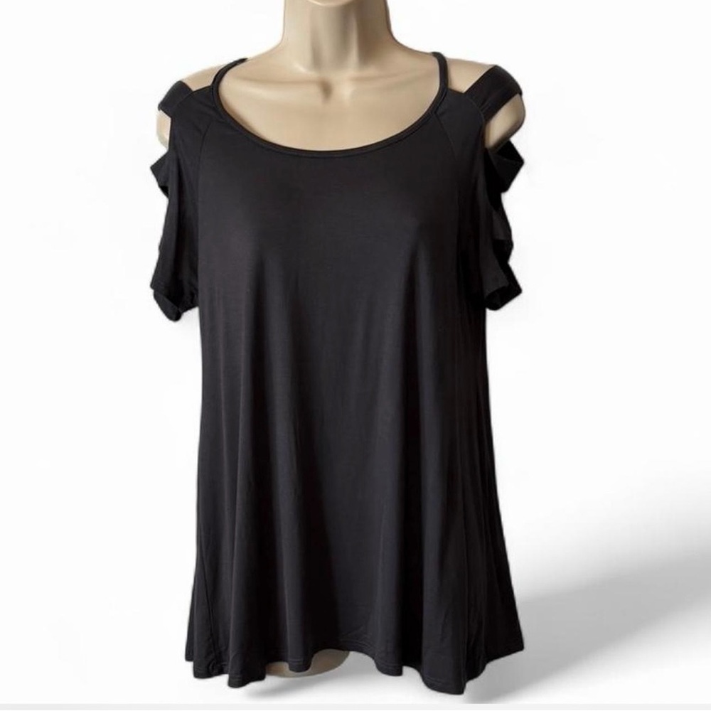 Caged Cold Shoulder Tee - Picture 3 of 15